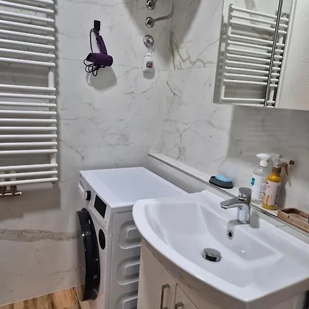 Modern Nest Apartamento Zenica