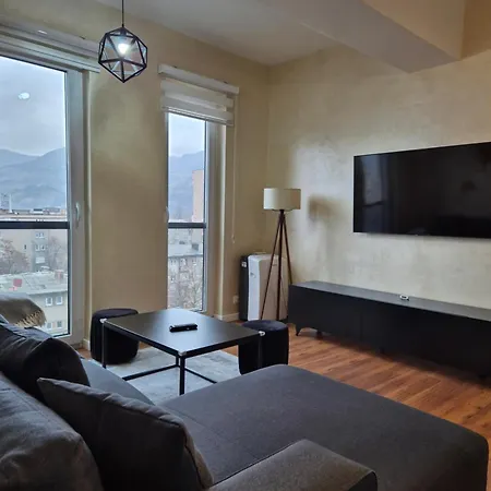 Modern Nest *